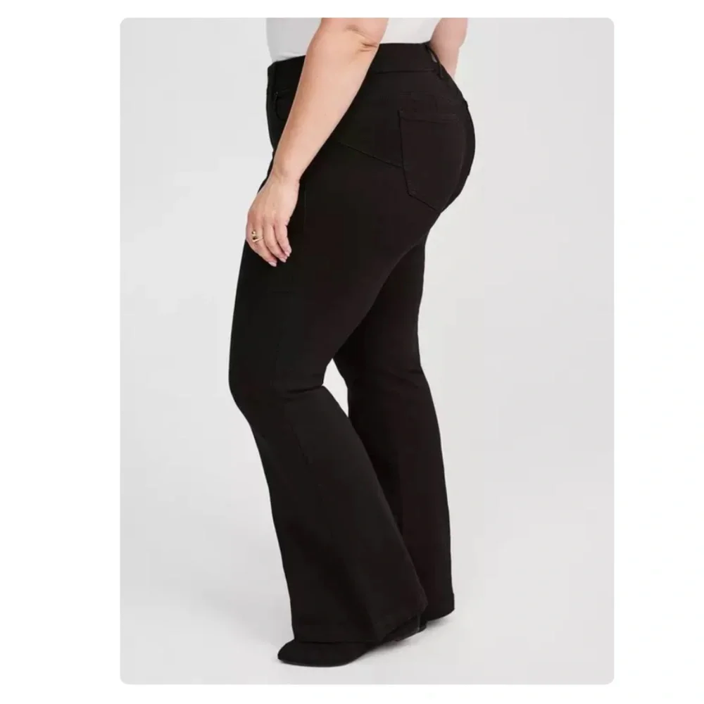 Torrid Black Premium Bombshell High-Rise Flare Jeans - Picture 3 of 10